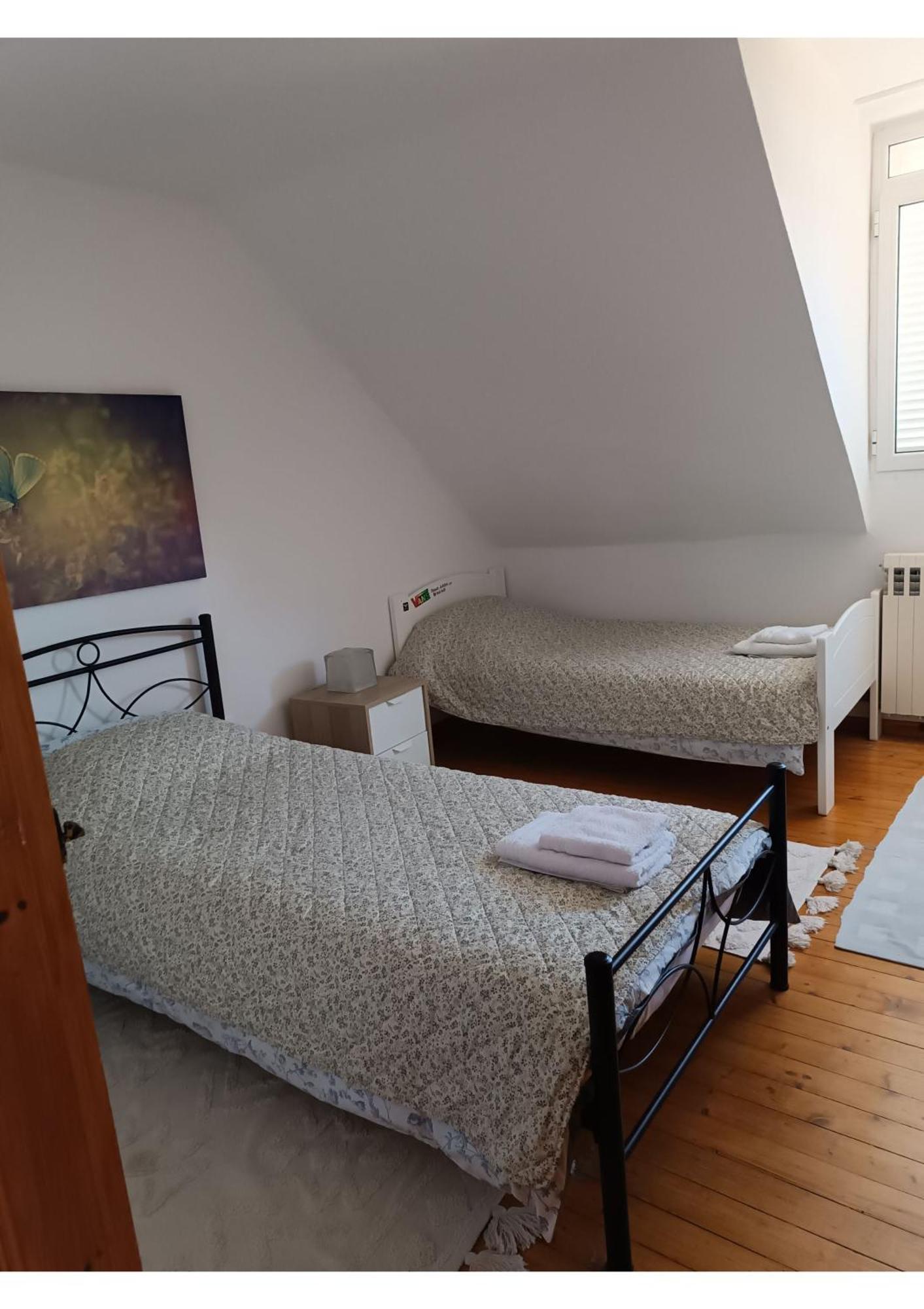 Three Artists Cottage Порто-Рафти Экстерьер фото